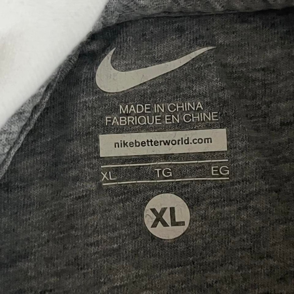 Nike White Pullover Hoodie XL Men's Swoosh Sweatshirt Streetwear Essential - Picture 2 of 6